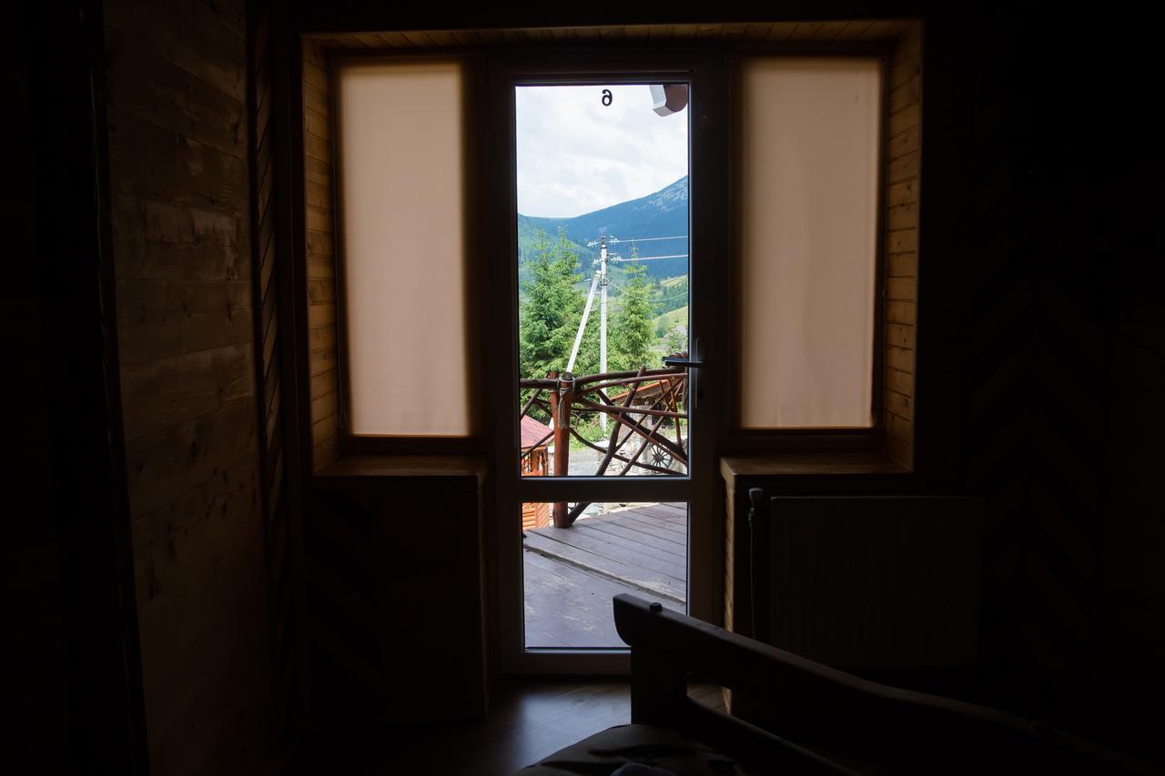 Kabanova Gora Guest House Bukovel Exterior photo
